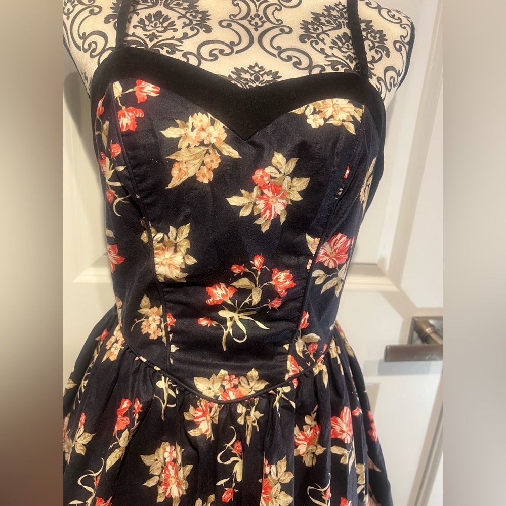 Vintage 1990’s Laura Ashley Black Floral Dress - Picture 3 of 6